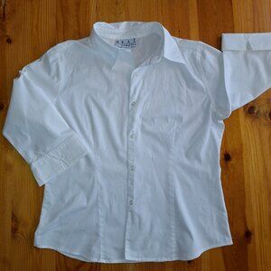 Real Comfort White Button-Up Long Sleeve Blouse